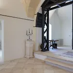 Palazzo Della Torre 003 - Historical Modern * בארי