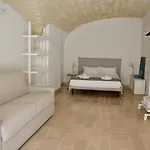 Palazzo Della Torre 003 - Historical Modern * בארי
