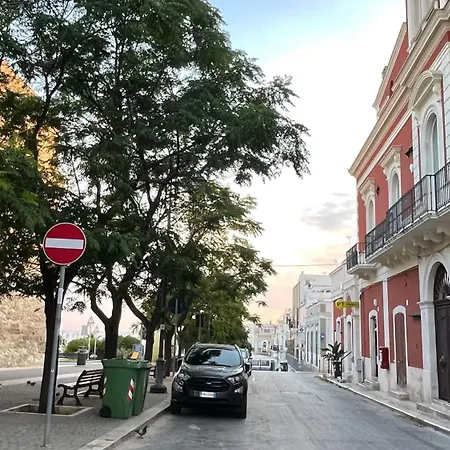 Palazzo Della Torre 003 - Historical Modern בארי