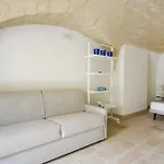Daire Palazzo Della Torre 003 - Historical Modern *