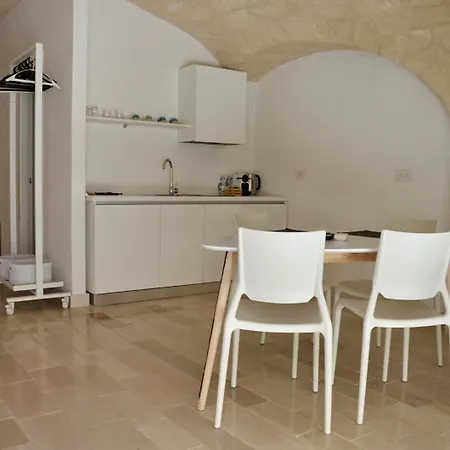 Apartamento Palazzo Della Torre 003 - Historical Modern *