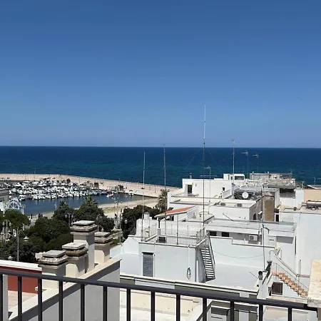 Palazzo Della Torre 003 - Historical Modern